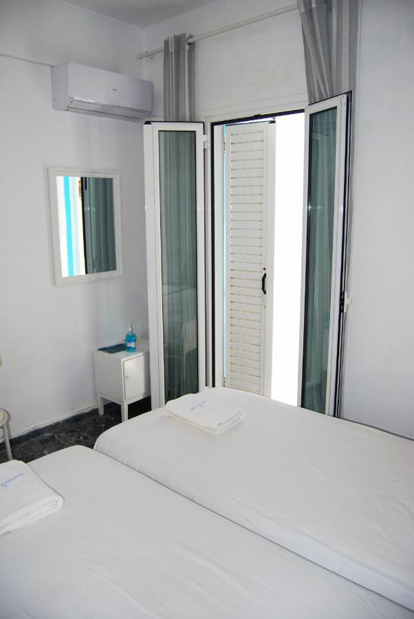 Grandma Vasiliki Rooms To Let Хора Екстер'єр фото